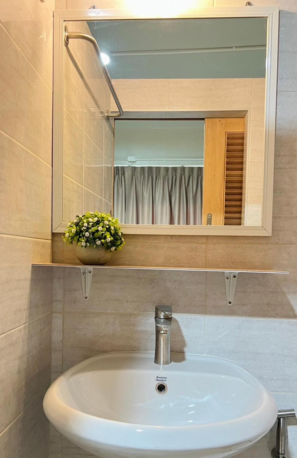 Hotel Muji