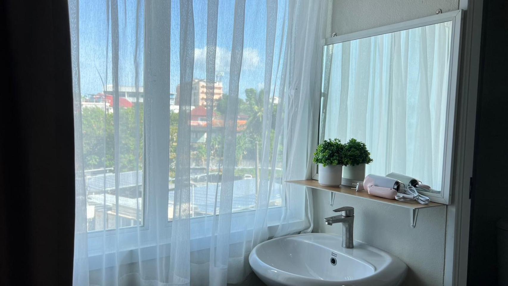 Muji Hotel 3*